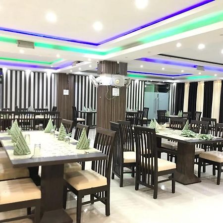 Hotel Sarweshwary Bénarès Extérieur photo