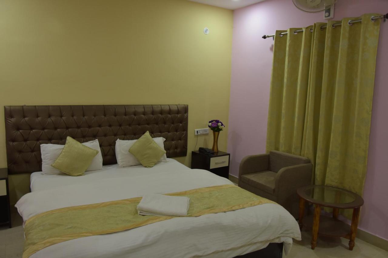 Hotel Sarweshwary Bénarès Extérieur photo