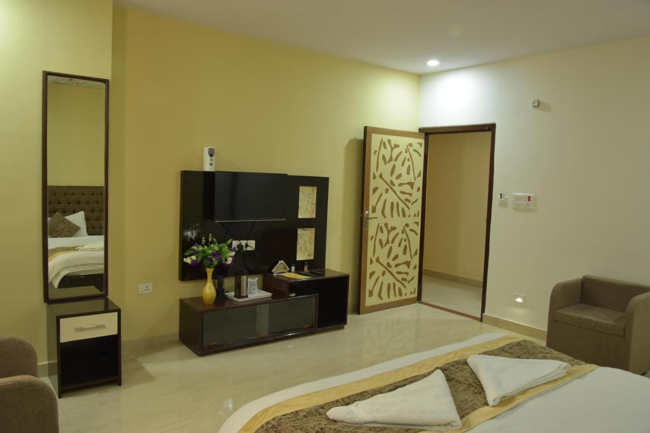 Hotel Sarweshwary Bénarès Extérieur photo