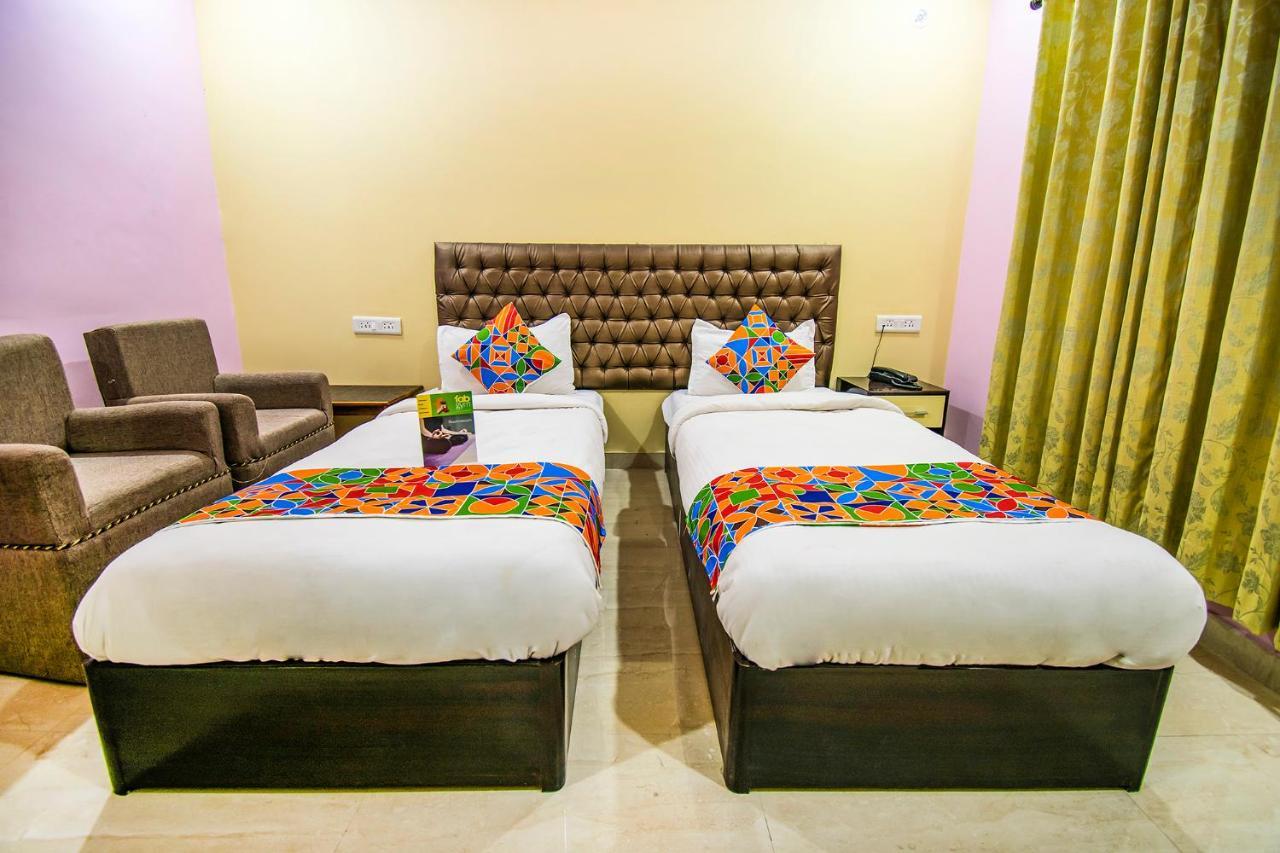 Hotel Sarweshwary Bénarès Extérieur photo
