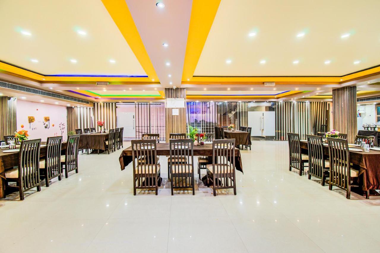 Hotel Sarweshwary Bénarès Extérieur photo